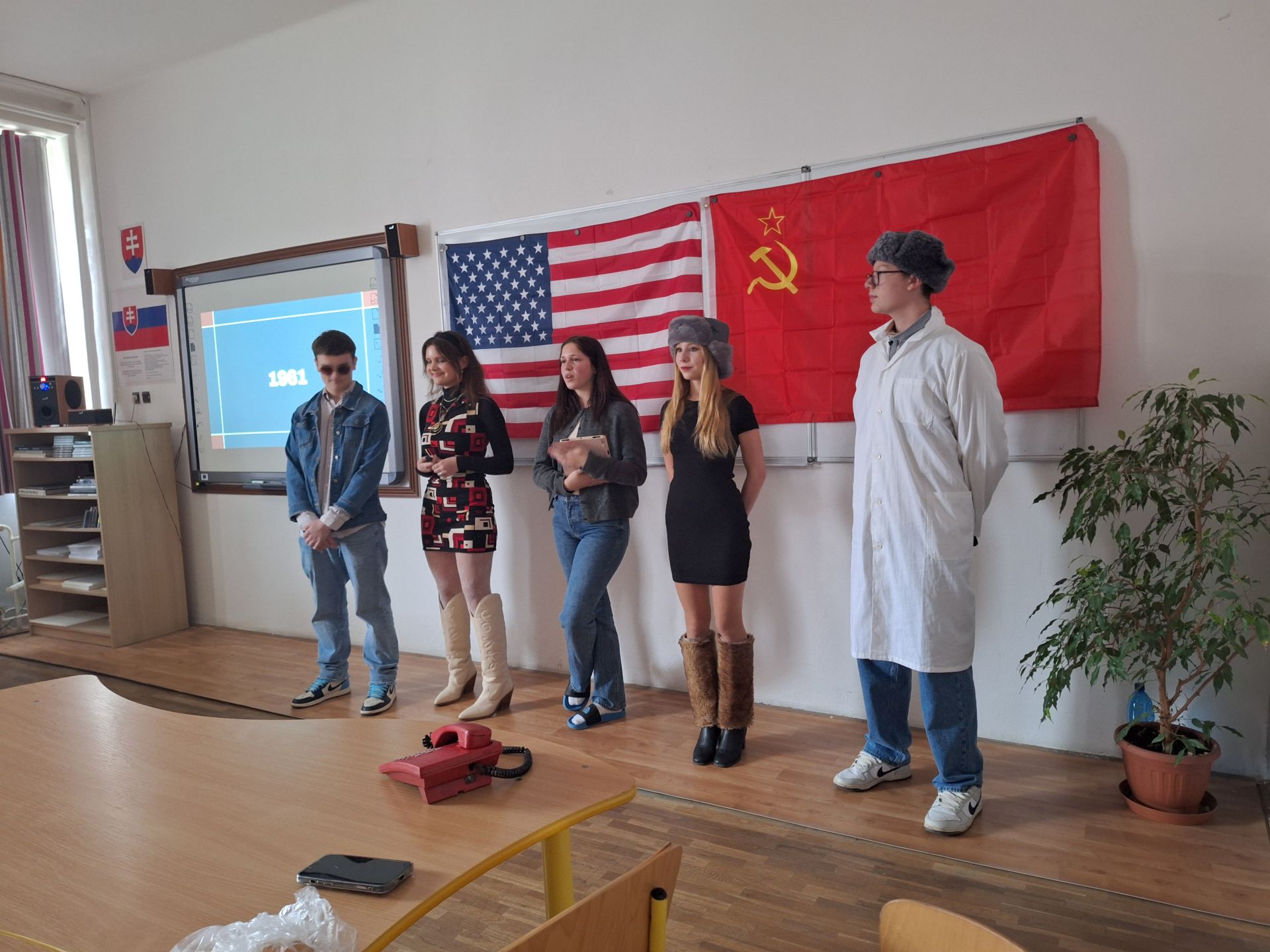 Studená vojna a vesmírne preteky 2