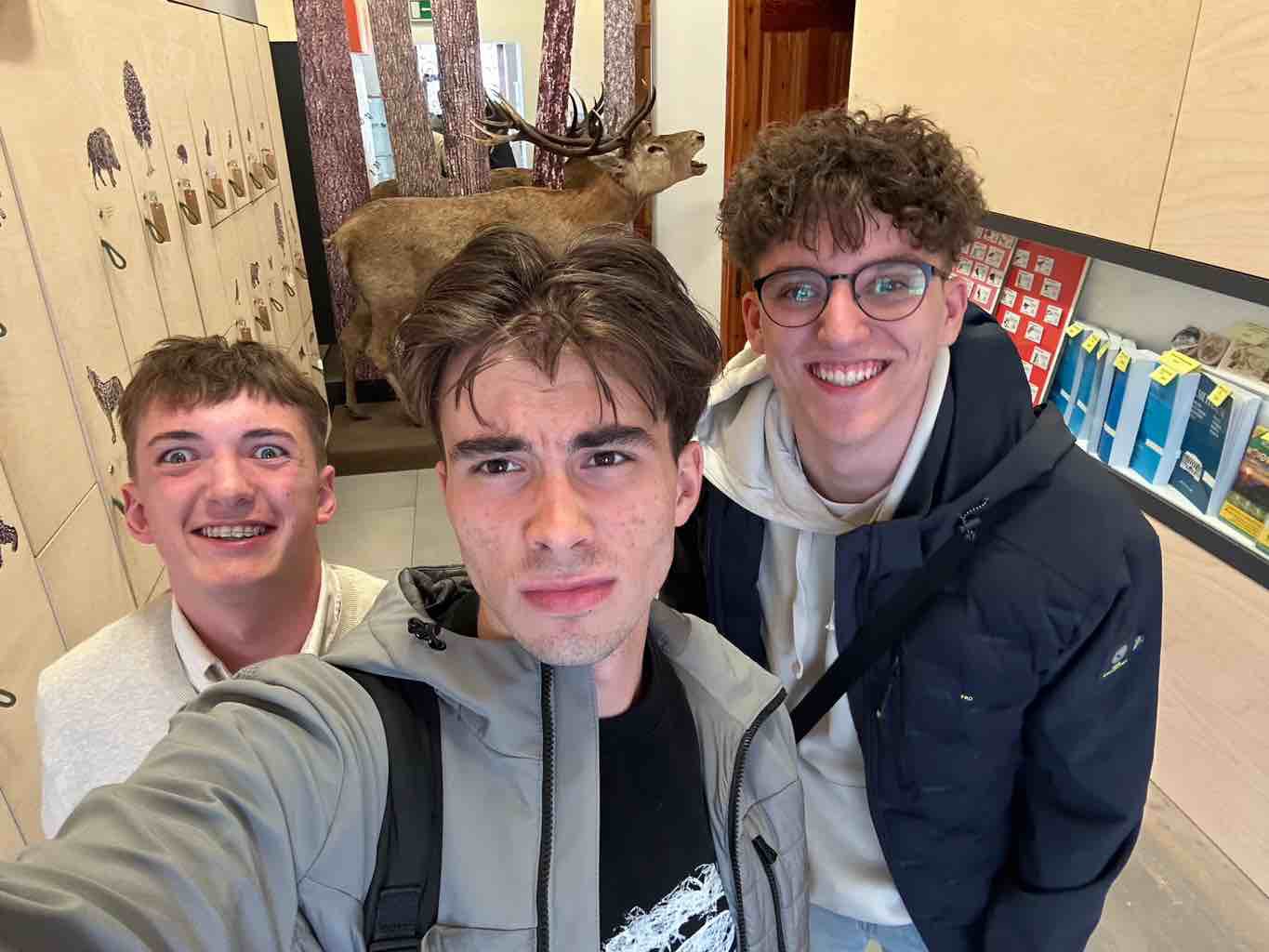 Zniev odhaľovanie tajomstiev foto1