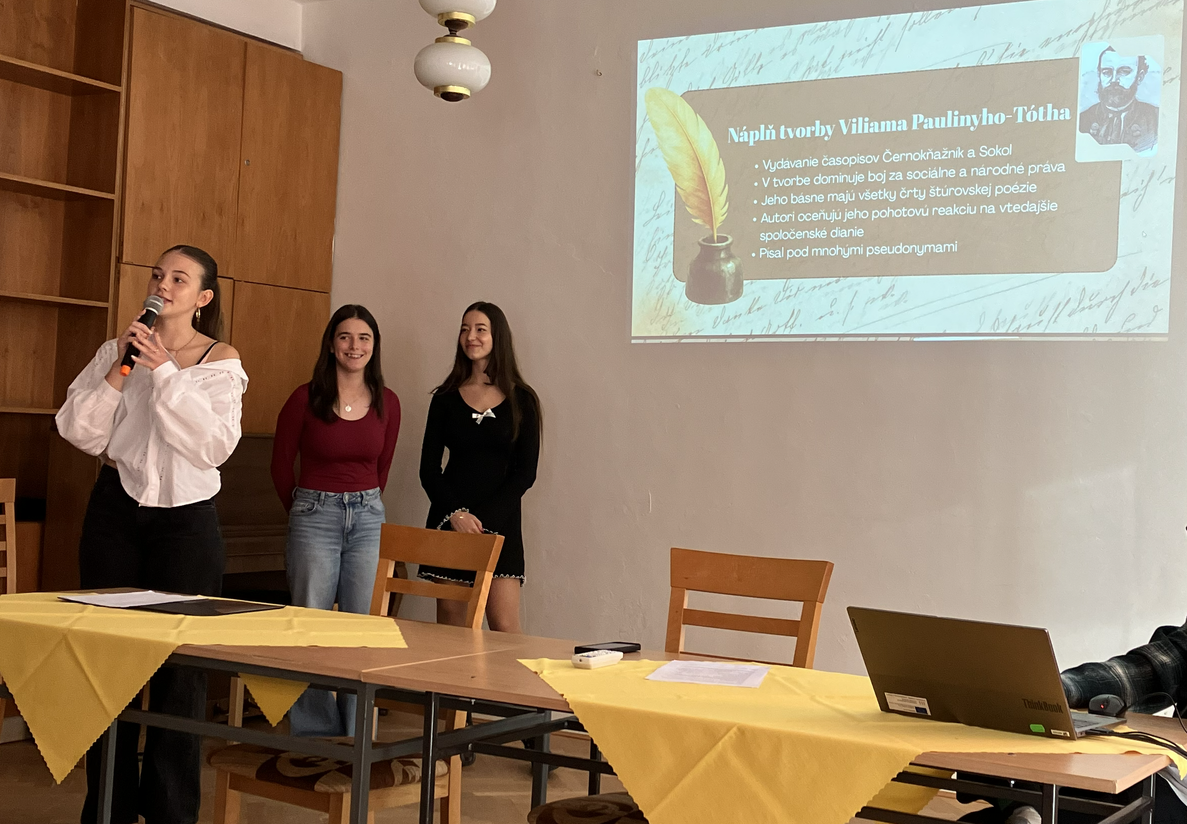Študentská dej. konferencia okt.26 f11